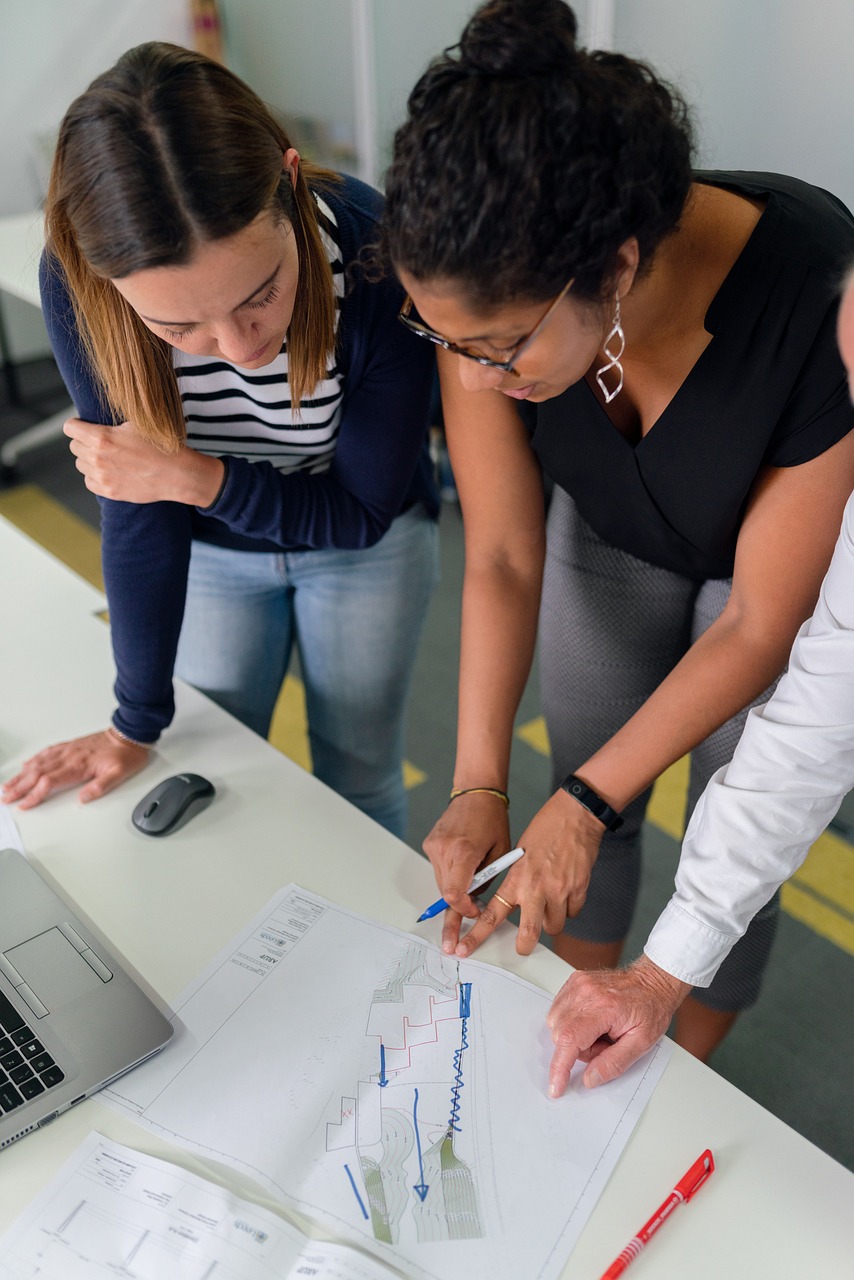 civil engineering tutoring UK Civil engineering students receiving one-to-one tutoring support in the UK